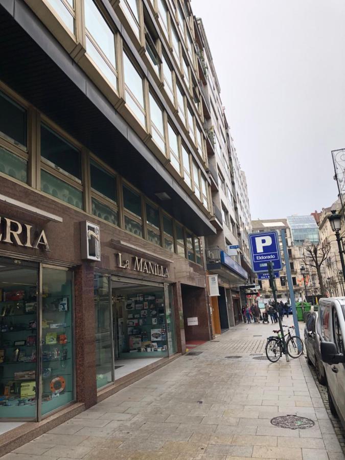 Contemporaneo Y Centrico Apartment Vigo Luaran gambar